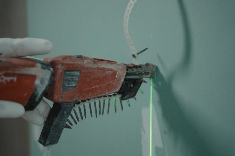 Best cordless nail guns reviewed
