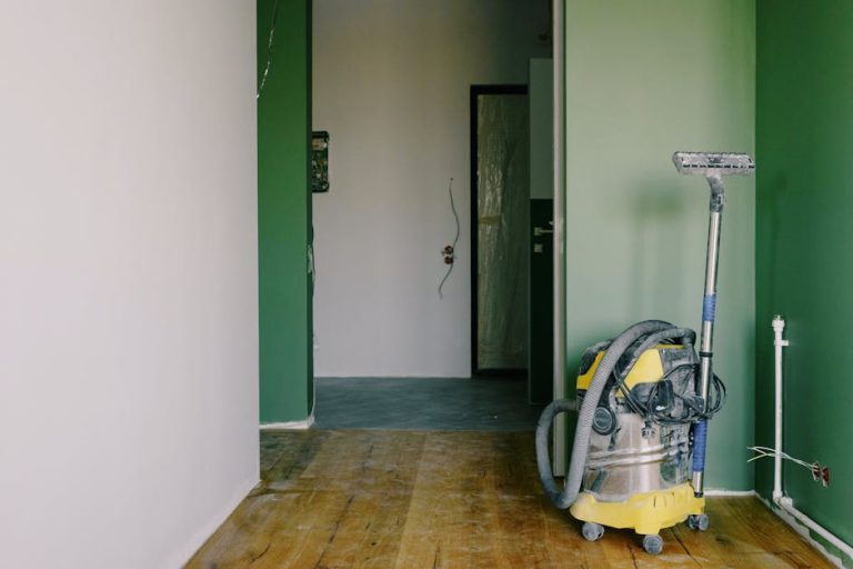 How to remove and replace baseboards