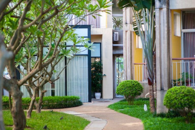 How to build a garden pathway cheaply