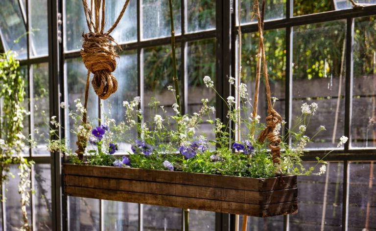 How to build a simple planter box
