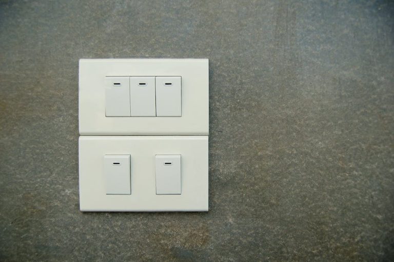 How to install a motion sensor light switch