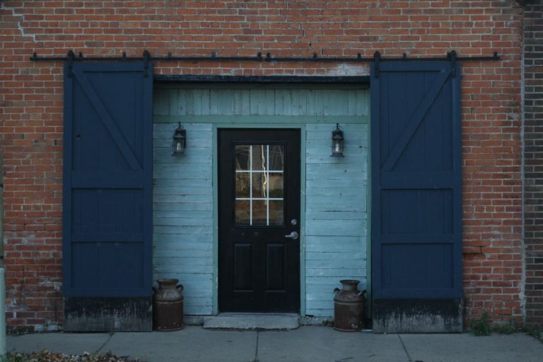 How to install a barn door yourself
